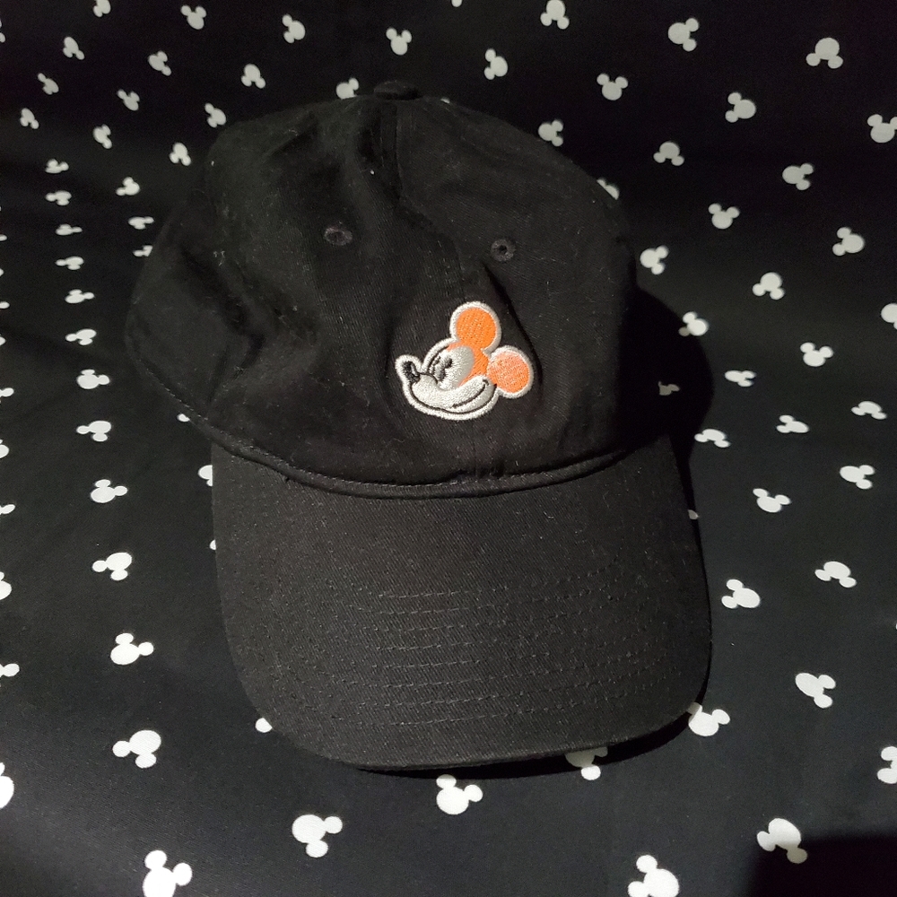 BLACK MICKEY HAT